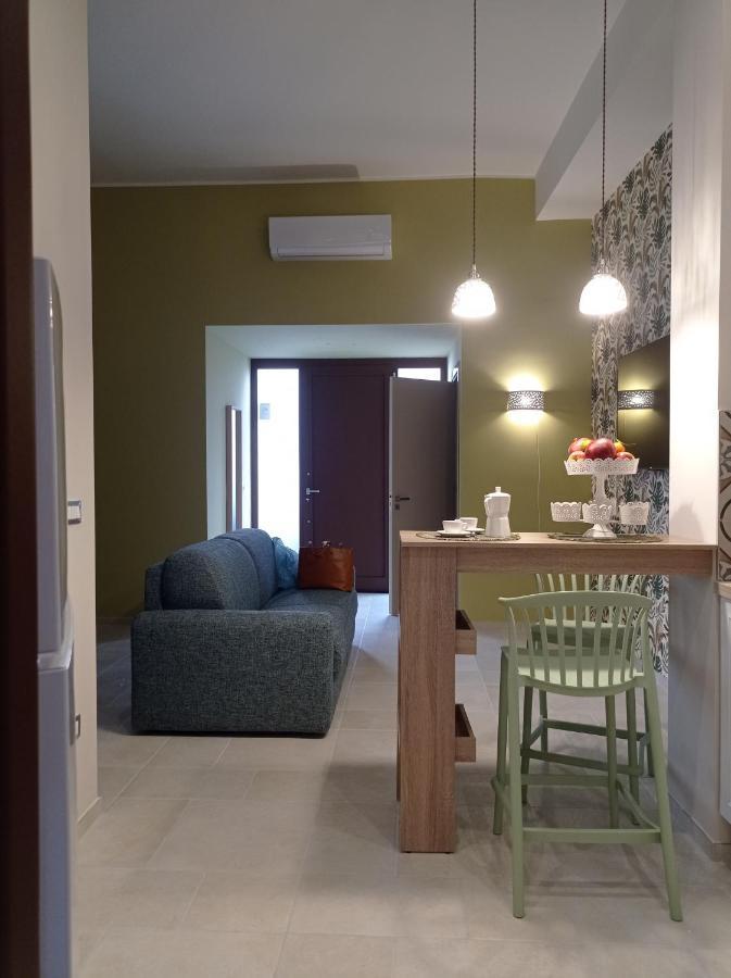 Happynesshouse_Locazione Turistica Apartment Trani Luaran gambar