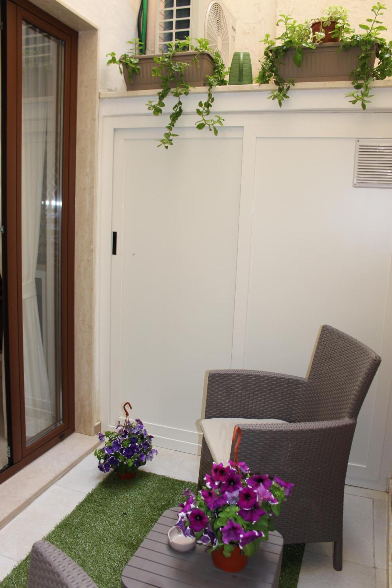 Happynesshouse_Locazione Turistica Apartment Trani Luaran gambar